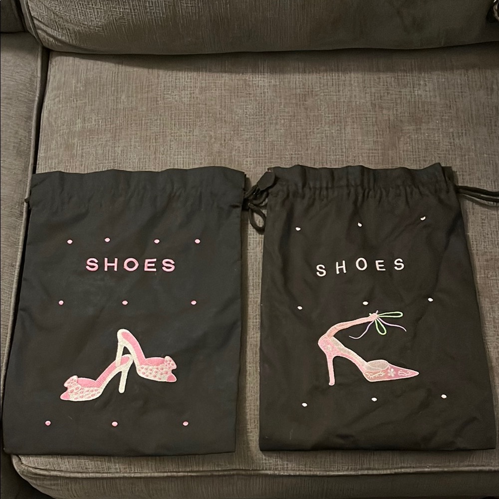Embroidered black shoe bags for luggage